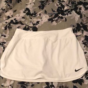 Nike Women’s Tennis Skort